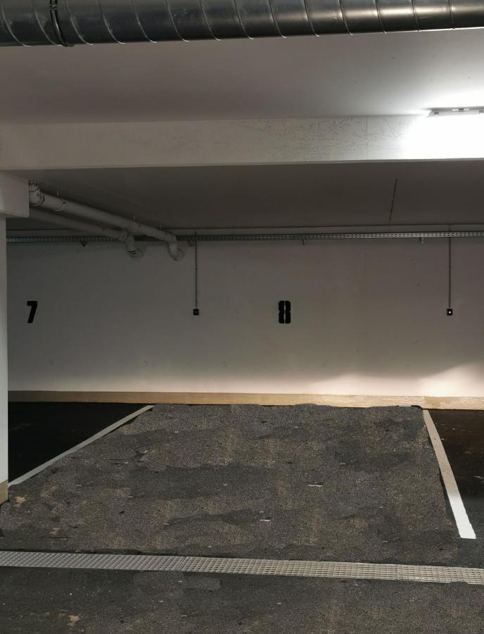 Ferienwohnung Bergsonne Mit Sonnenbalkon Und Tiefgaragen Parkplatz Bad Ischl Bagian luar foto